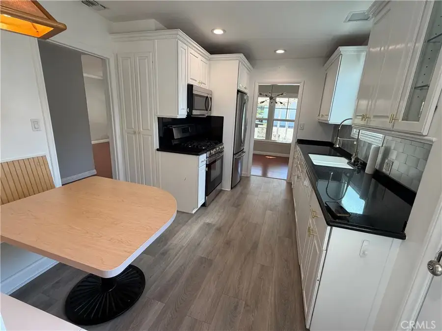 2812 N Myers, Burbank, CA 91504 - #2
