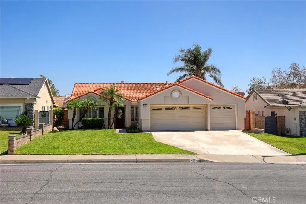 3669 N Sweet Leaf Avenue Avenue, Rialto, CA 92377 - #1