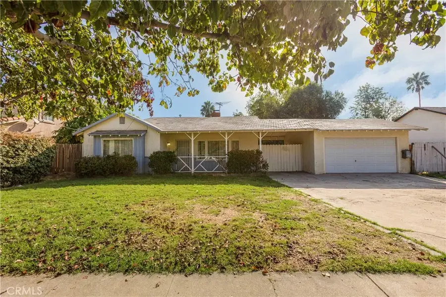 8034 Yolanda, Reseda, CA 91335 - #3