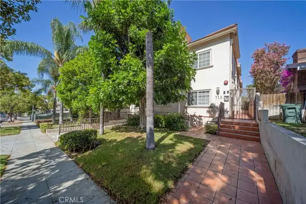 715 E Angeleno #104, Burbank, CA 91501