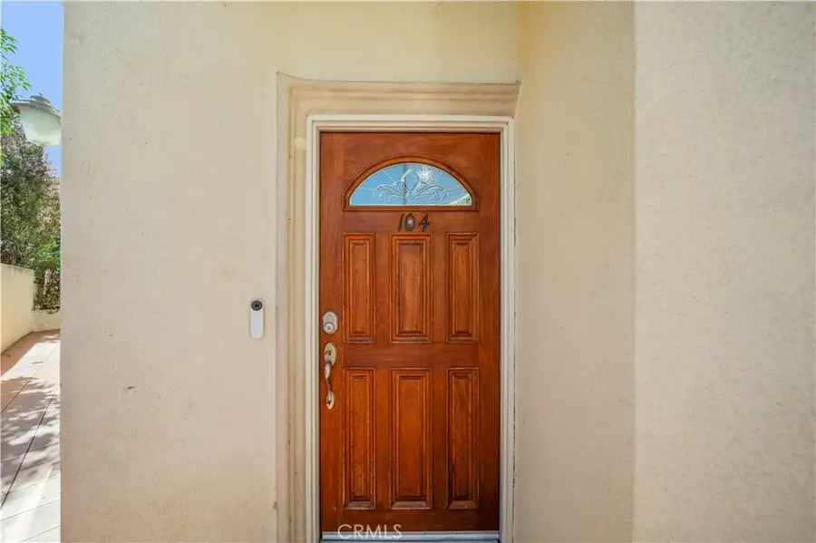 715 E Angeleno #104, Burbank, CA 91501 - #3