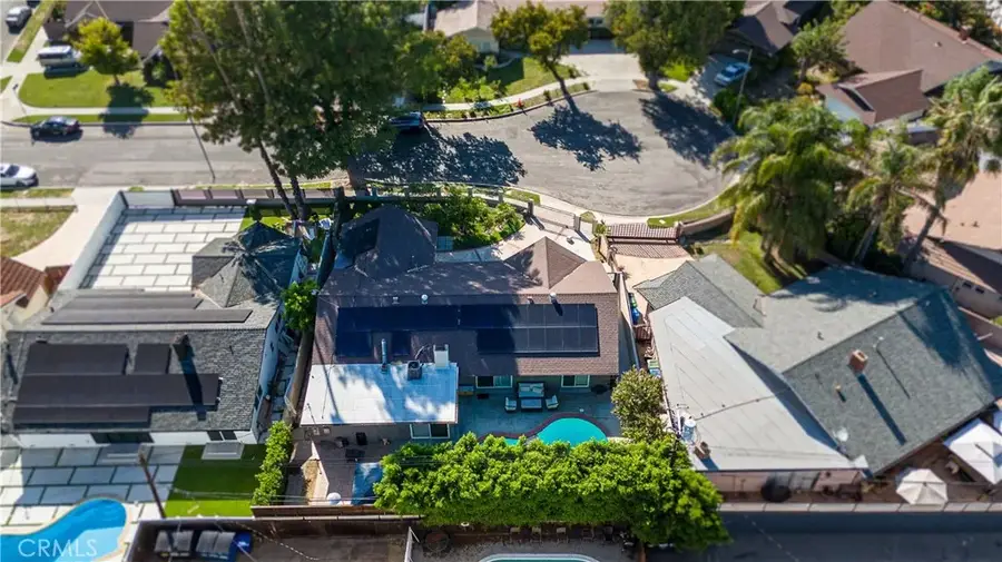 8340 Gladbeck, Northridge, CA 91324 - #2