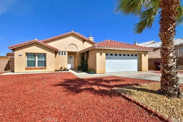8523 Barberry Avenue, Yucca Valley, CA 92284