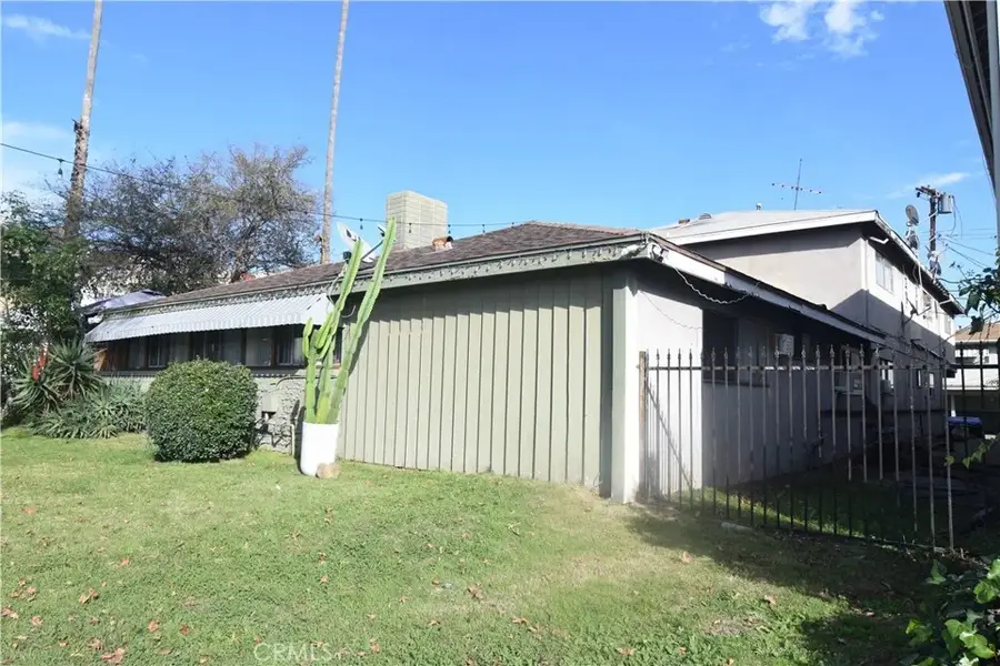 6708 Whitsett, North Hollywood, CA 91606 - #2