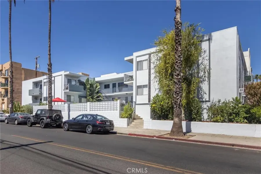 601 E Angeleno, Burbank, CA 91501 - #3