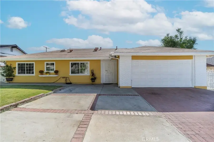 11748 Remington Street, Sylmar, CA 91342 - #3