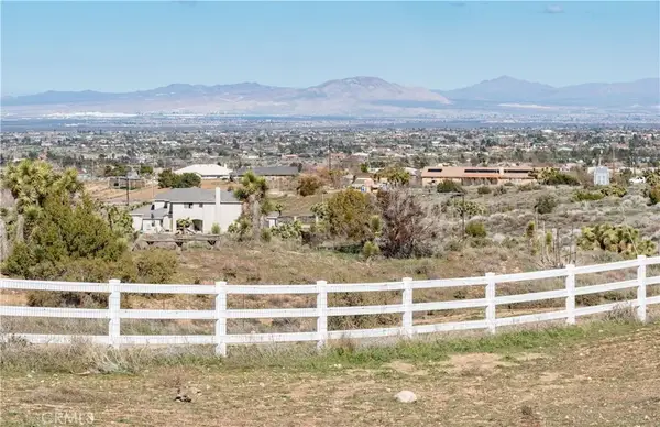 3 Cygnet, Phelan, CA 92371