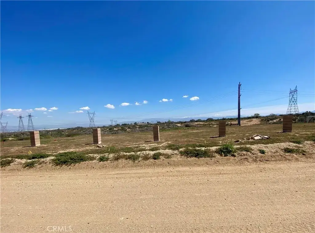 6920 Baldy Mesa, Phelan, CA 92344 - Image #1