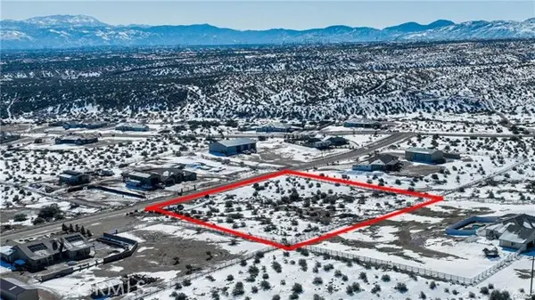 7922 Merrick, Phelan, CA 92371