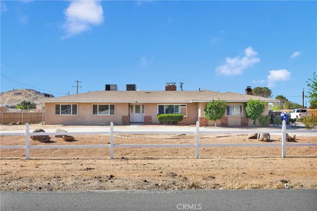 19949 Rimrock Road, Apple Valley, CA 92307 - Image #1