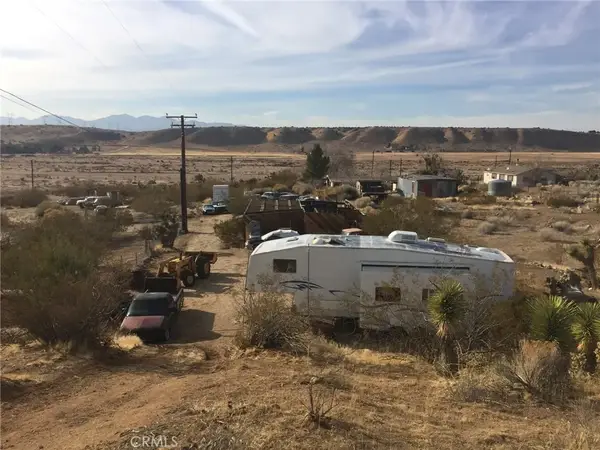 6719 Deep Creek Road, Apple Valley, CA 92308