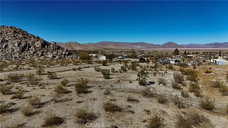 728 Red Butte, Lucerne Valley, CA 92356 - Image #2