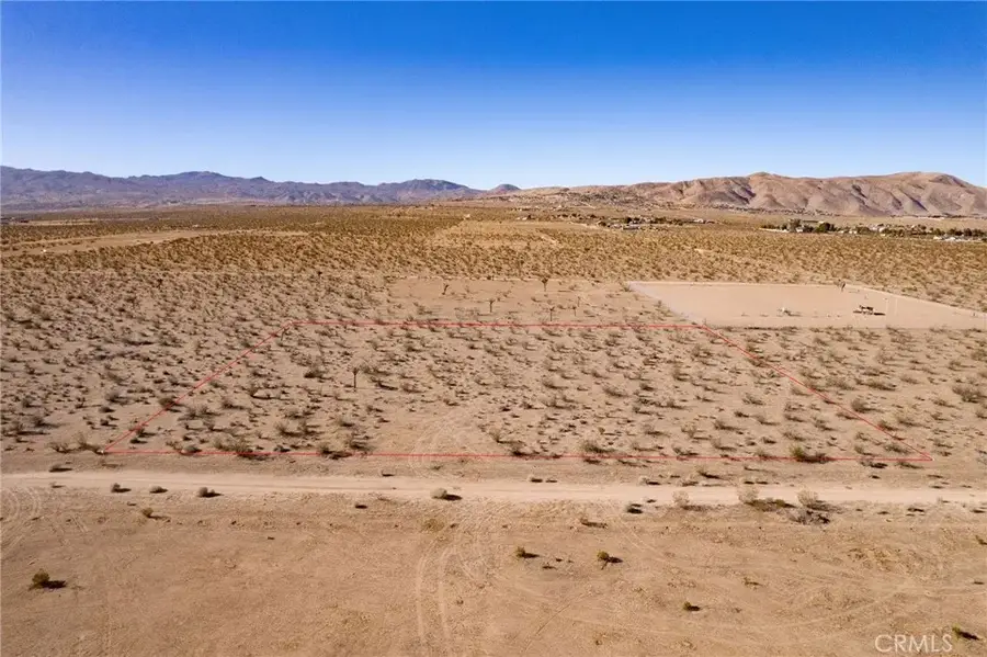 23993 Lancelet, Apple Valley, CA 92308 - Image #2