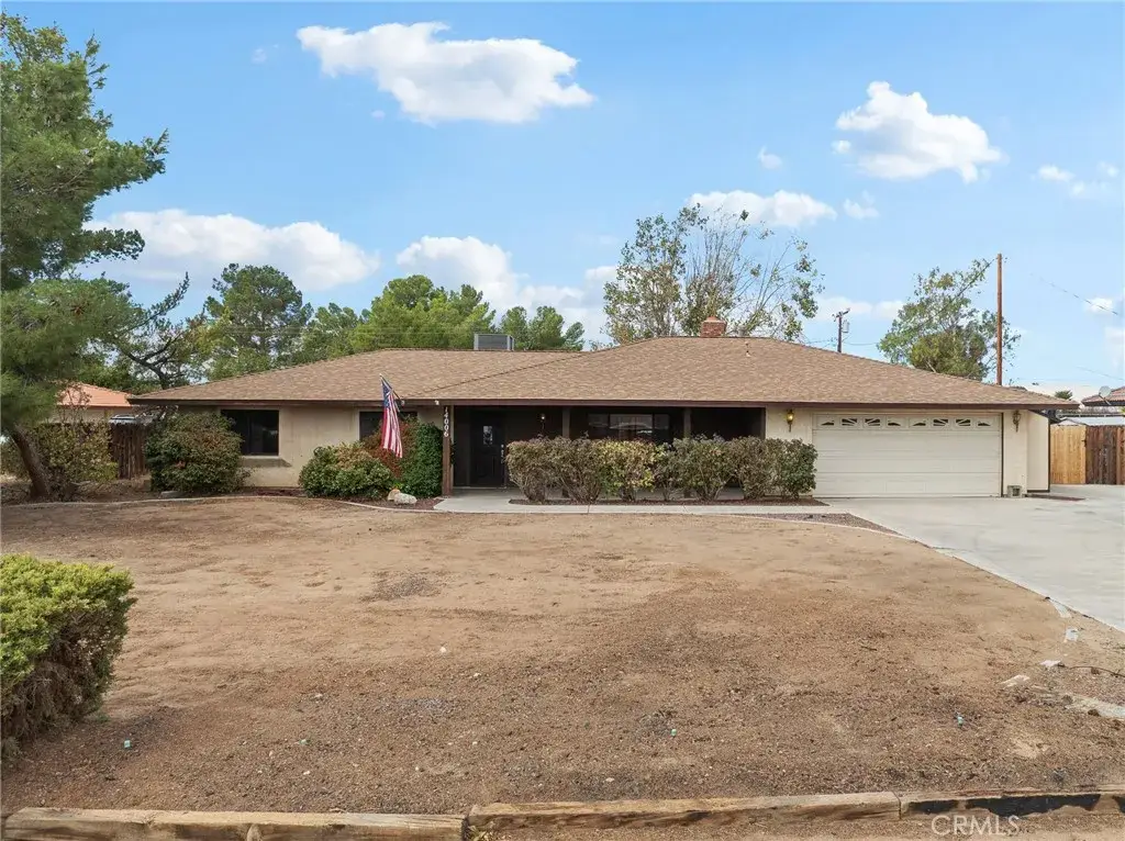 14006 Cronese Road, Apple Valley, CA 92307 - Image #1