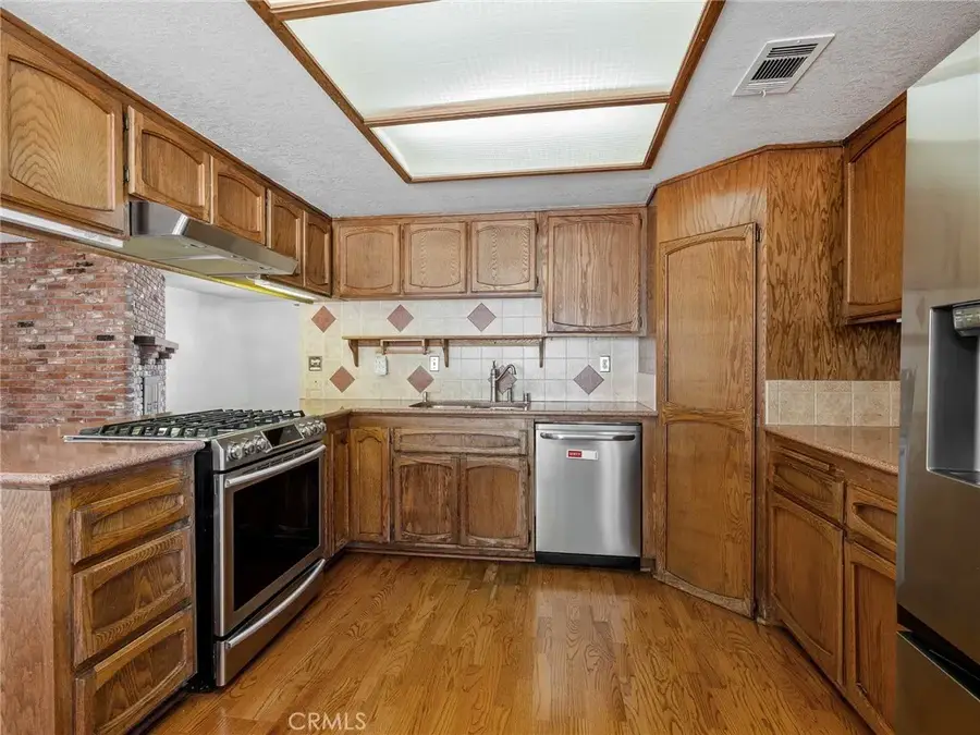 14006 Cronese Road, Apple Valley, CA 92307 - Image #2