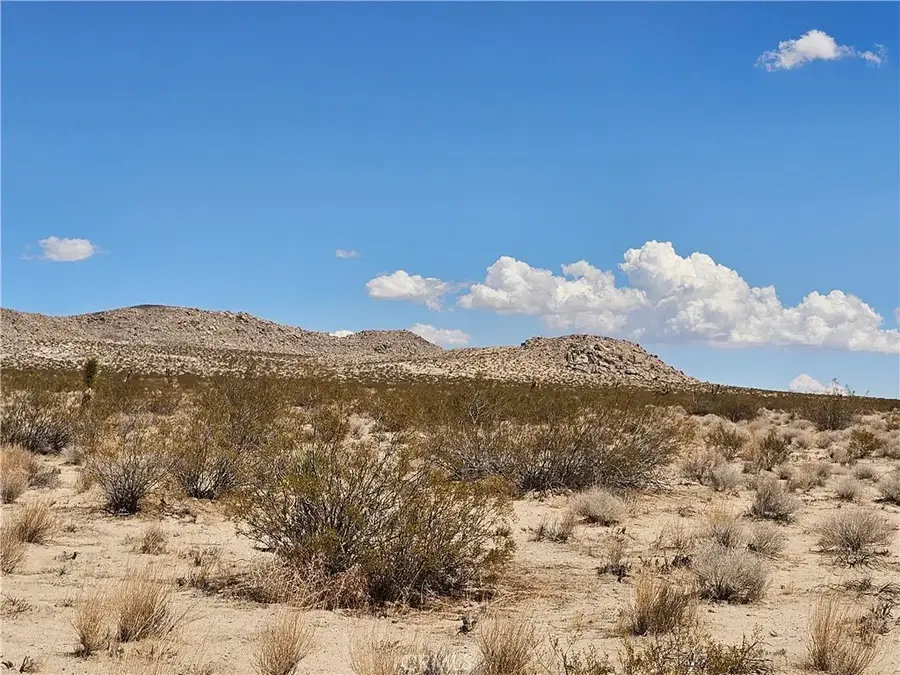 405 Rd. H (near), Lucerne Valley, CA 92356 - Image #2