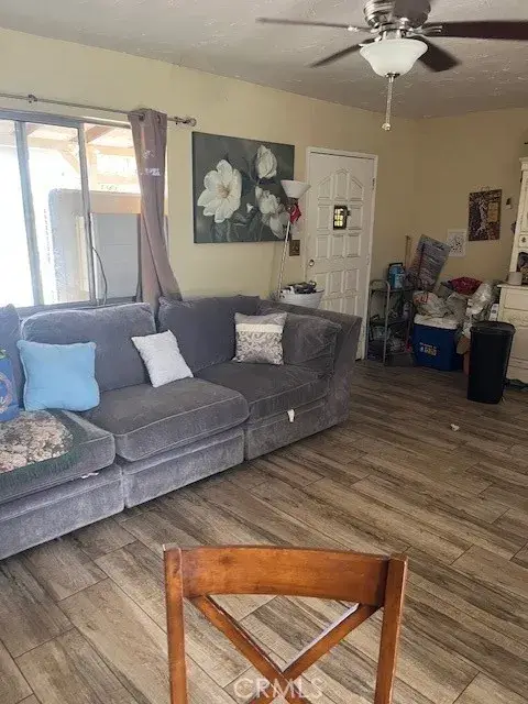 11847 Pinon Avenue, Hesperia, CA 92345 - Image #3