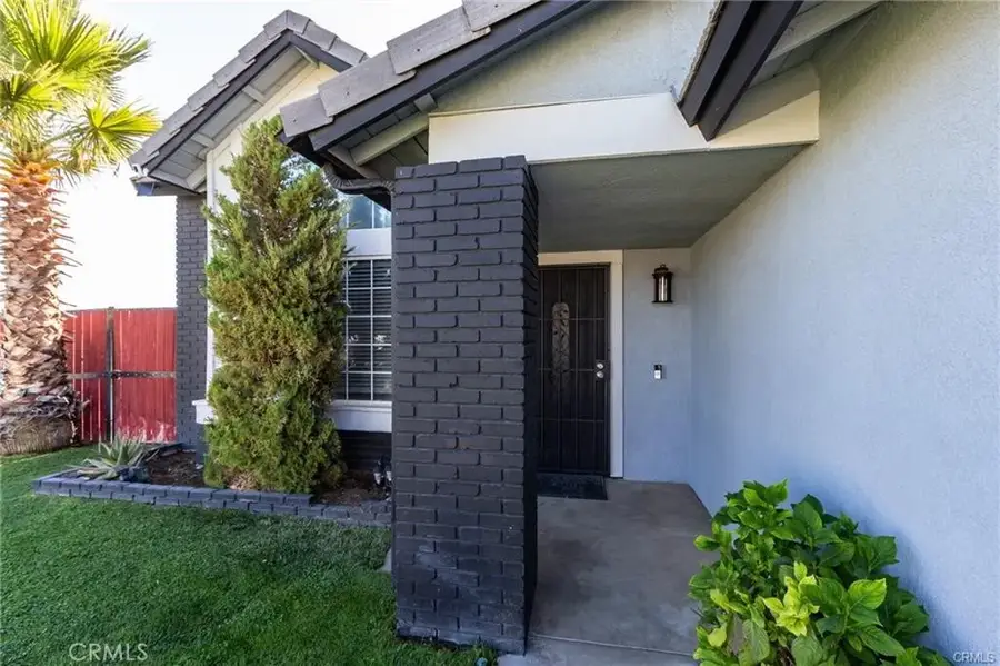 7043 Garden Court, Hesperia, CA 92345 - Image #2