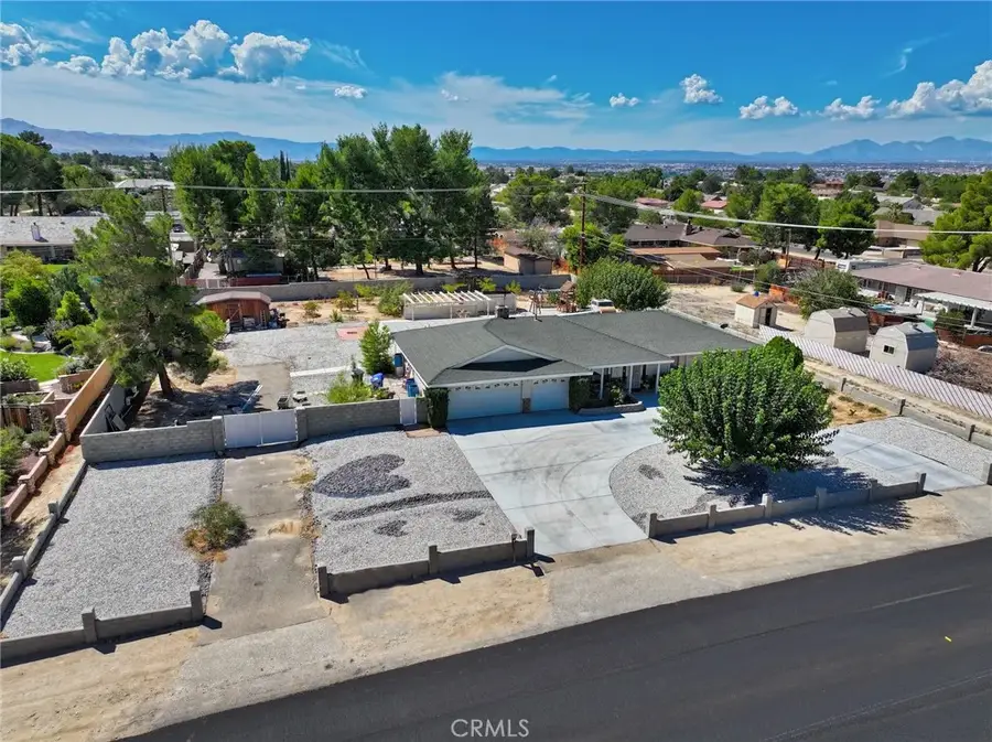 19521 Tomahawk Road, Apple Valley, CA 92307 - Image #2