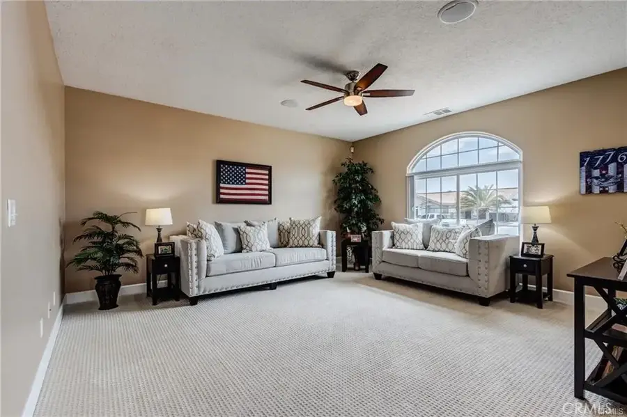 13090 Candleberry Lane, Victorville, CA 92395 - Image #2
