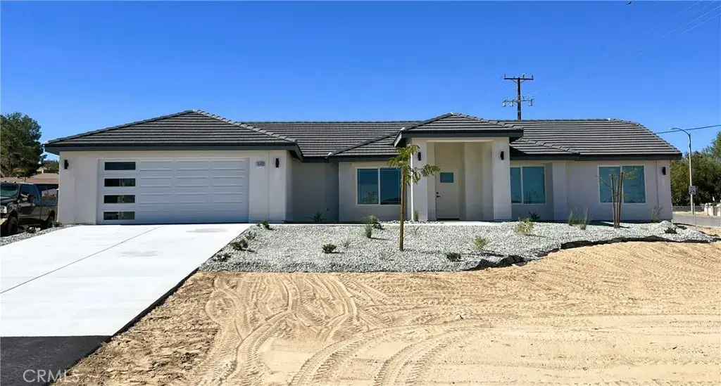 16452 Llanada Avenue, Victorville, CA 92394 - Image #1