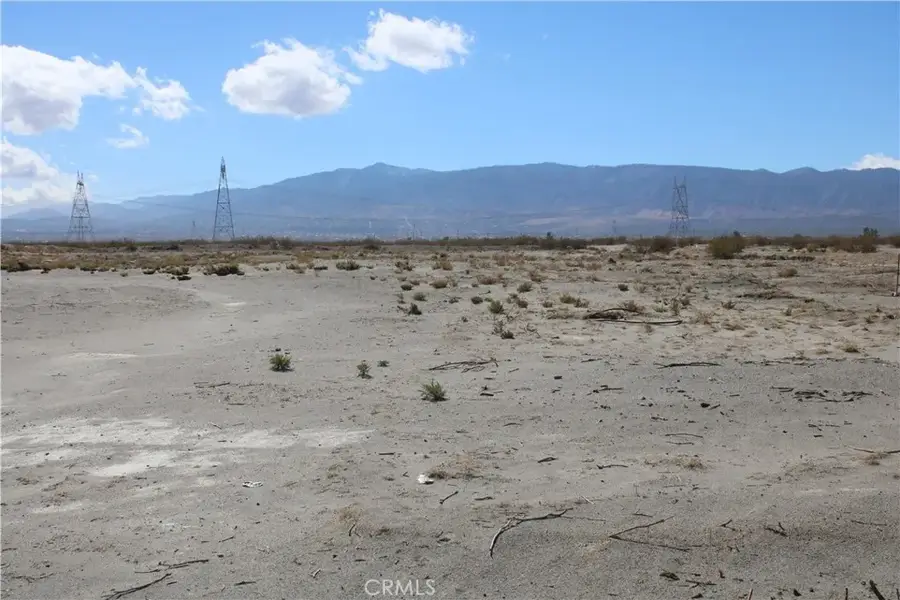 0 Oasis, Phelan, CA 92371 - Image #3