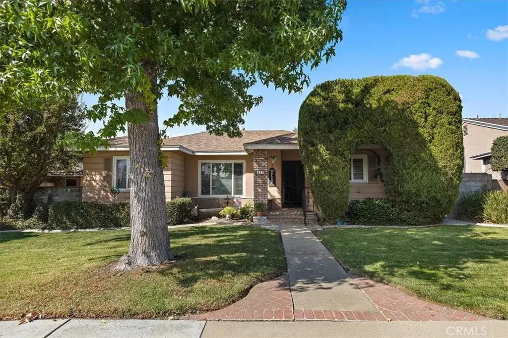 887 3rd Place, Upland, CA 91786 - Image #1