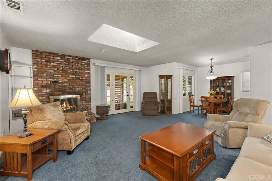 887 3rd Place, Upland, CA 91786 - Image #3