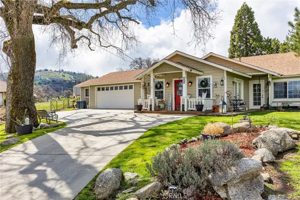 28841 Delaware Drive, Tehachapi, CA 93561 - Image #1