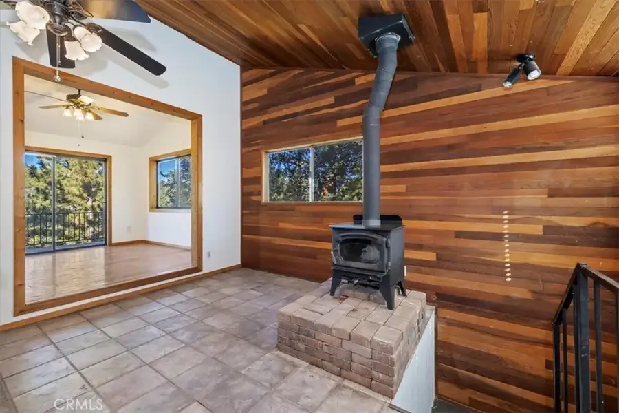 6302 Spruce, Angelus Oaks, CA 92305 - Image #2