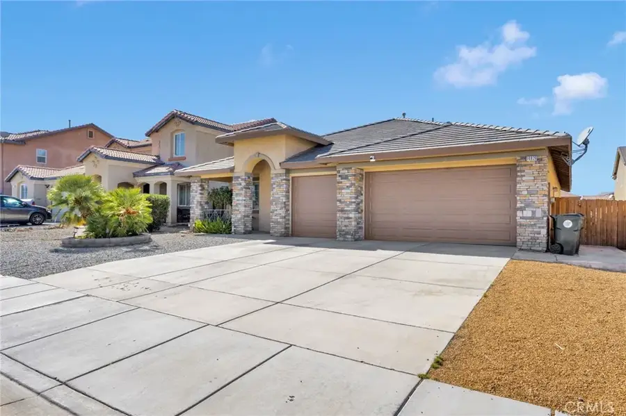 14926 Onyx, Victorville, CA 92394 - Image #2