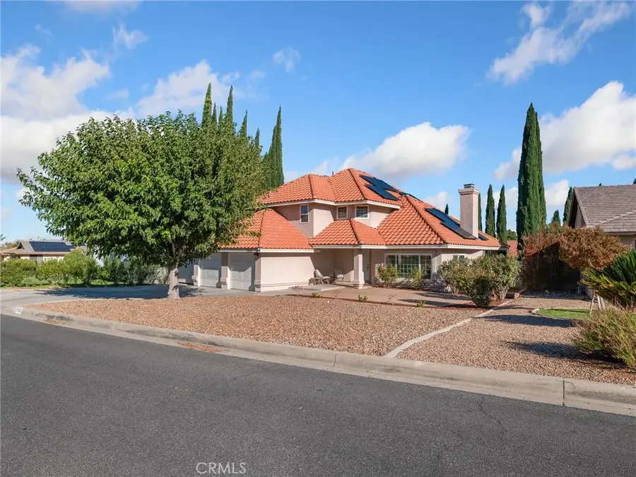 13135 Yellowstone, Victorville, CA 92395 - Image #3