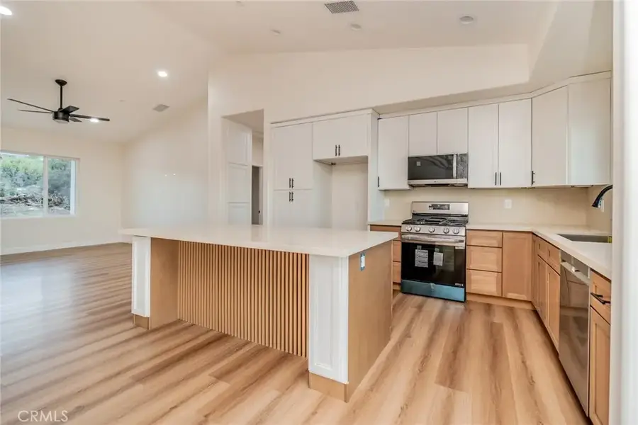 1114 Hollister, Pinon Hills, CA 92372 - Image #2