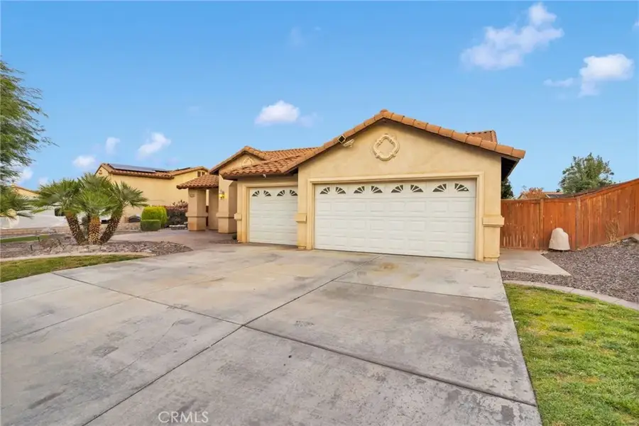 12721 Sweetwater Circle, Victorville, CA 92392 - Image #2
