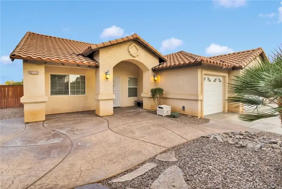 12721 Sweetwater Circle, Victorville, CA 92392 - Image #3