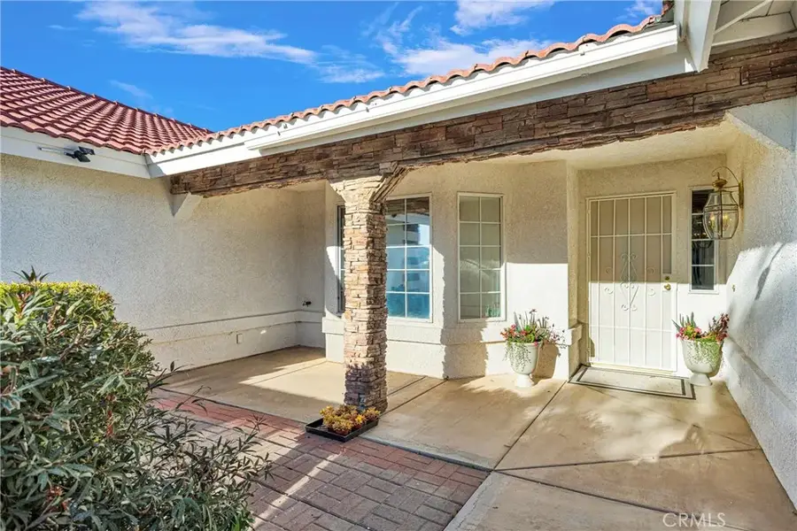16620 Iwa, Apple Valley, CA 92307 - Image #3