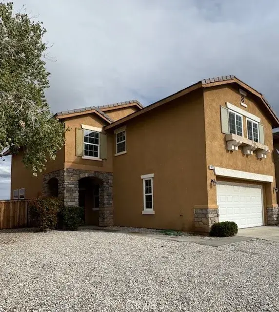 14372 Moon Valley, Victorville, CA 92394