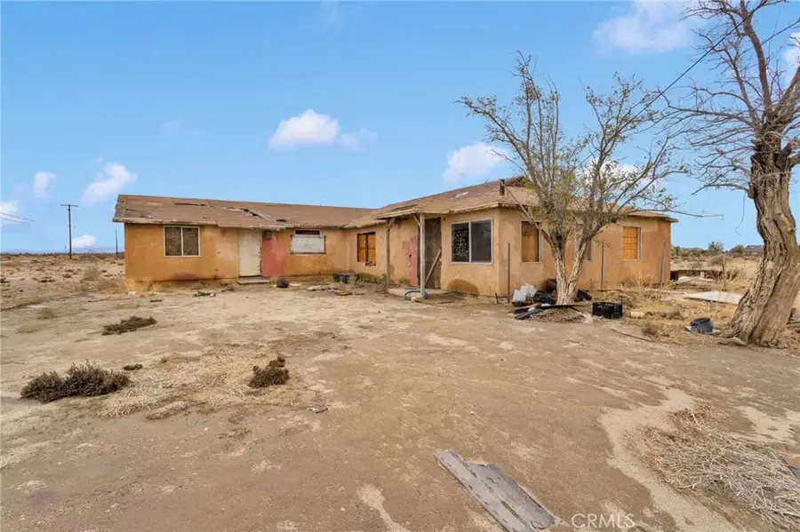 18227 E Avenue Q, Palmdale, CA 93591 - #3