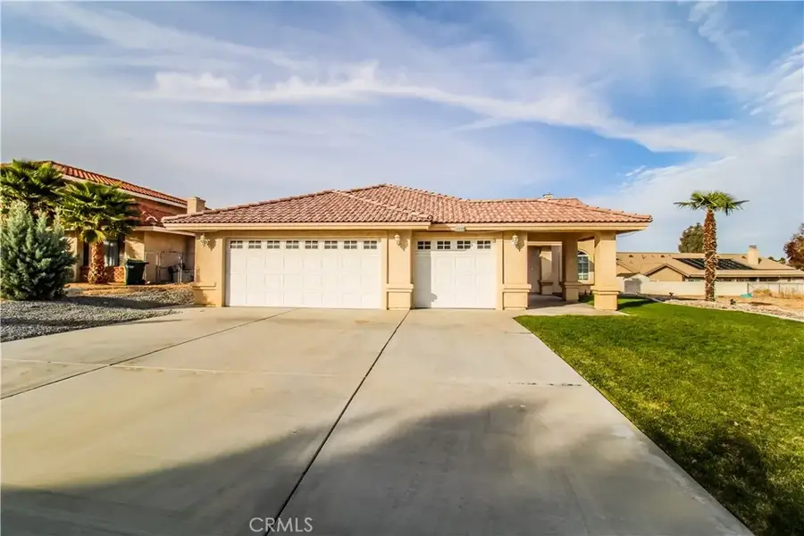 17772 Pebble Beach, Victorville, CA 92395 - Image #2