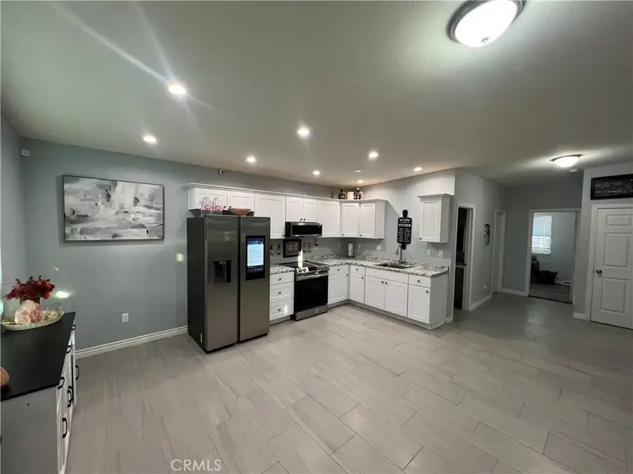 20240 Juniper, Apple Valley, CA 92308 - Image #3