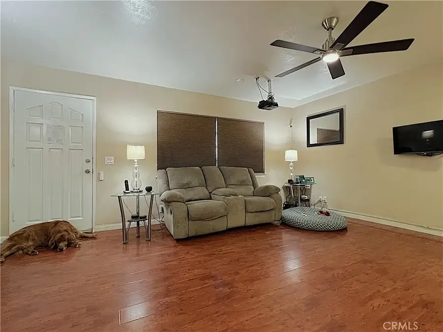 11574 Shangri La, Hesperia, CA 92345 - Image #2