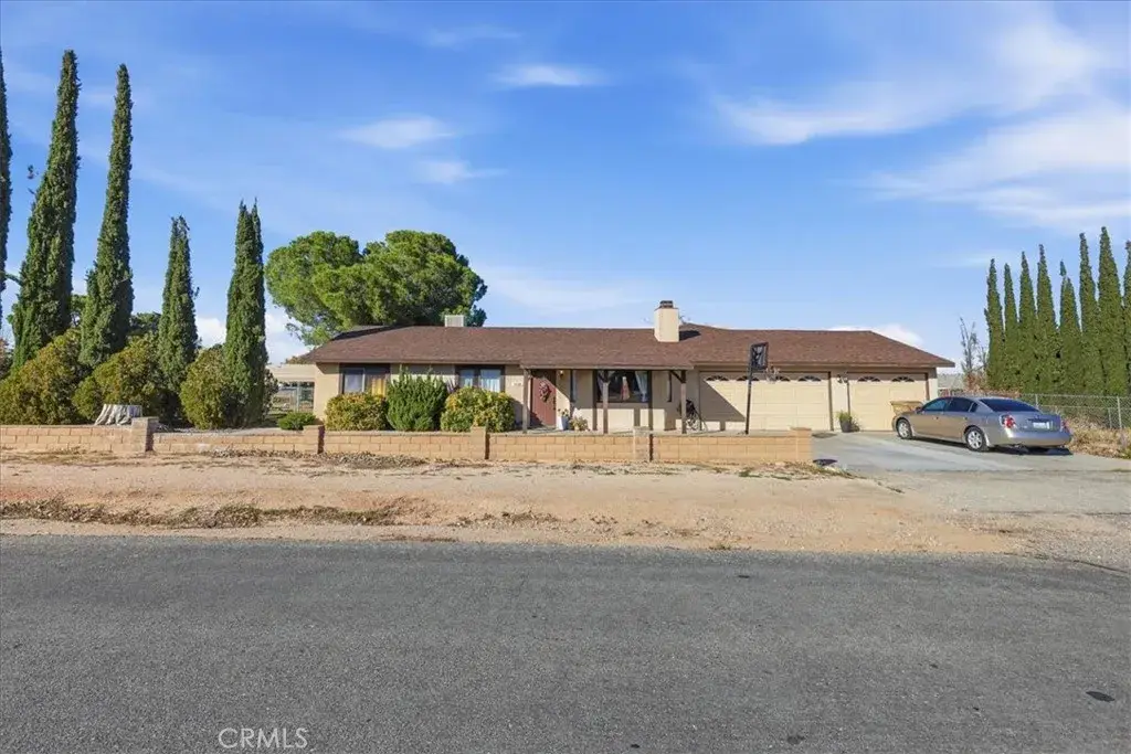 18126 Fairburn, Hesperia, CA 92345 - Image #1