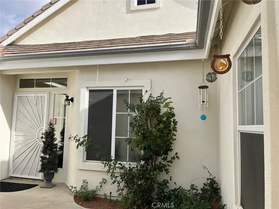 19645 Rolling Green Drive, Apple Valley, CA 92308 - Image #3