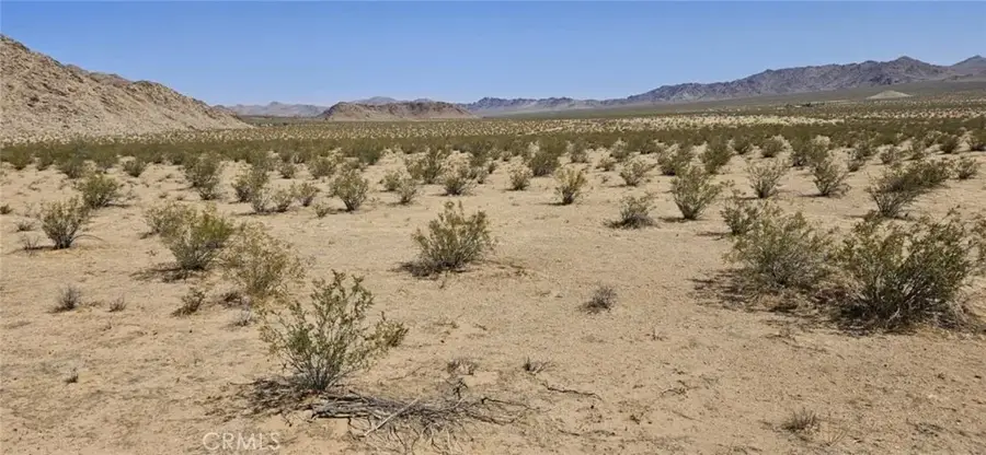 800 Brucite St., Lucerne Valley, CA 92356 - Image #2