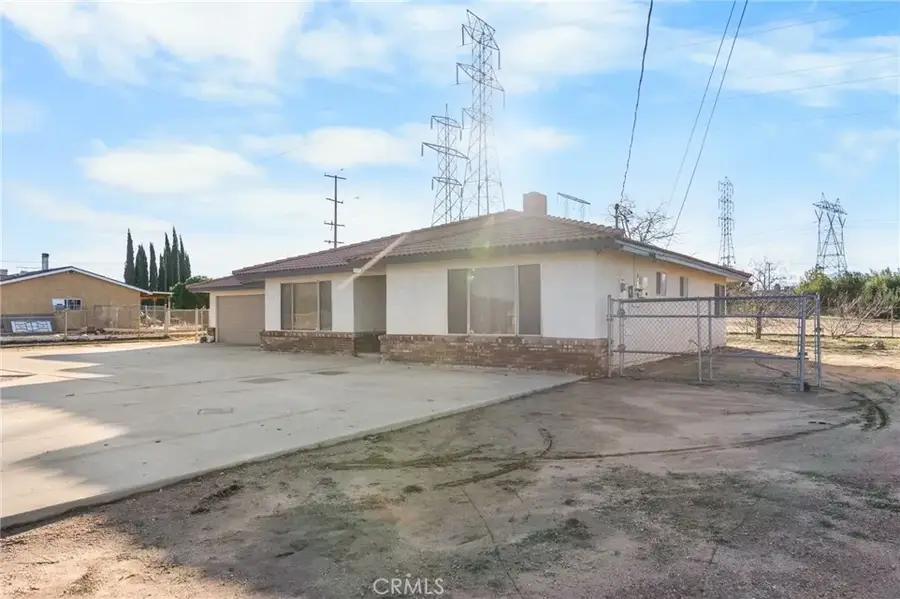 7148 Kingsley, Hesperia, CA 92345 - #3