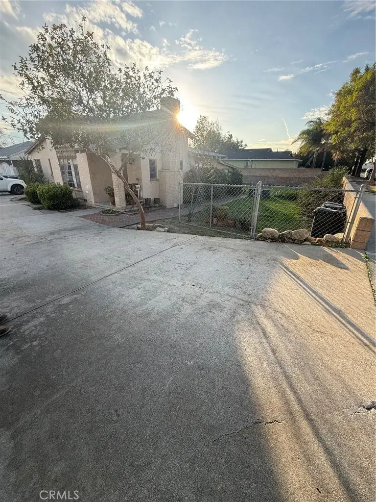 9236 Mango, Fontana, CA 92335 - Image #3