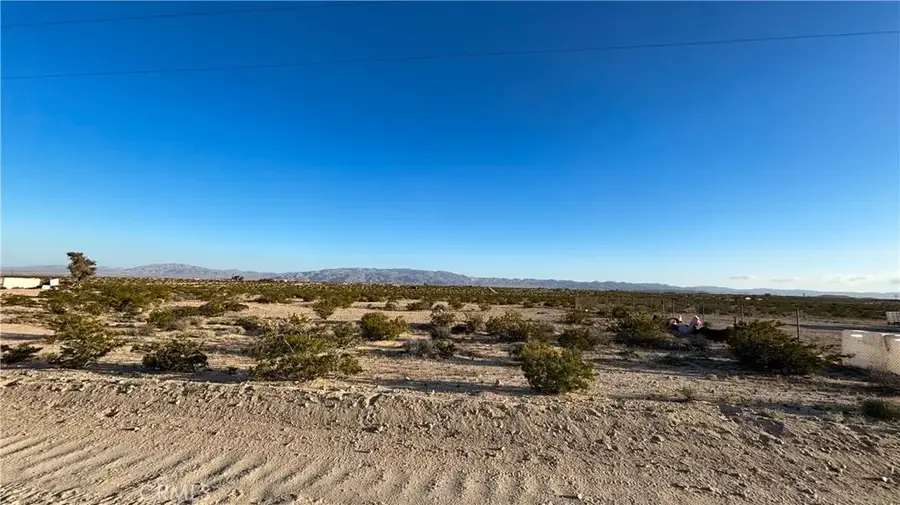 758 Papoose, Twentynine Palms, CA 92277 - Image #2
