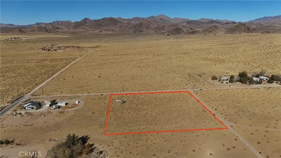 713 Waalew, Lucerne Valley, CA 92356 - Image #2