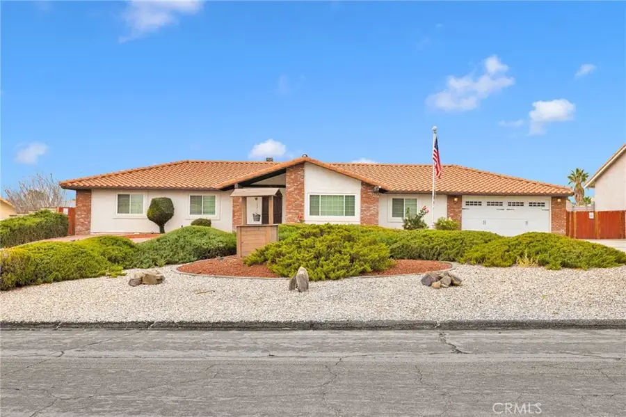 16224 Olalee, Apple Valley, CA 92307 - Image #3