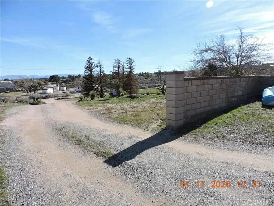 5480 Sunnyslope Road, Phelan, CA 92371 - Image #2